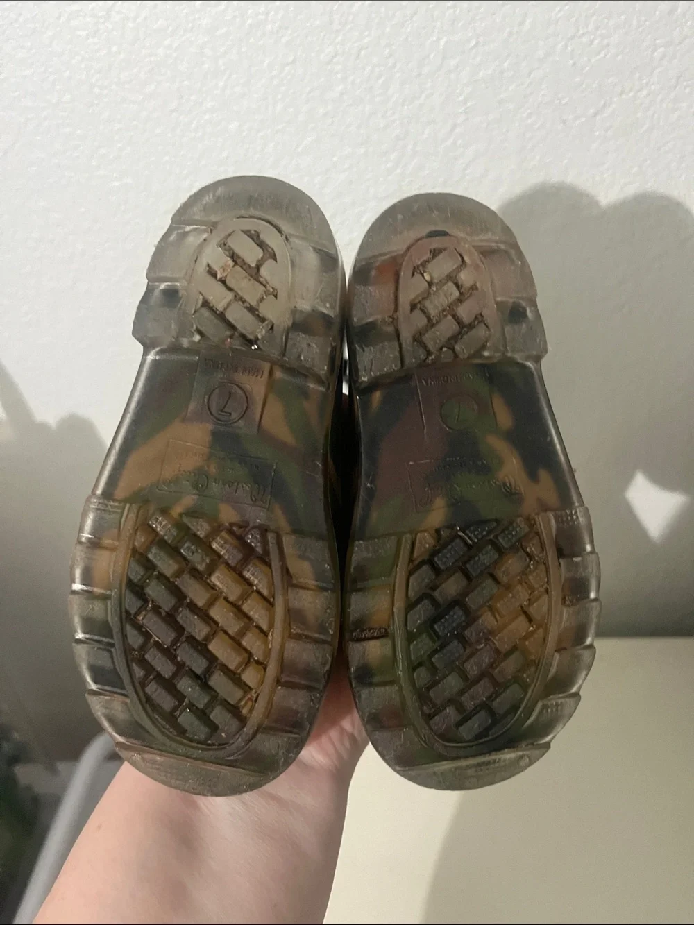 Western Chief Kid’s Boy’s Girl’s Light Up Camouflage Rain Boots Size 7